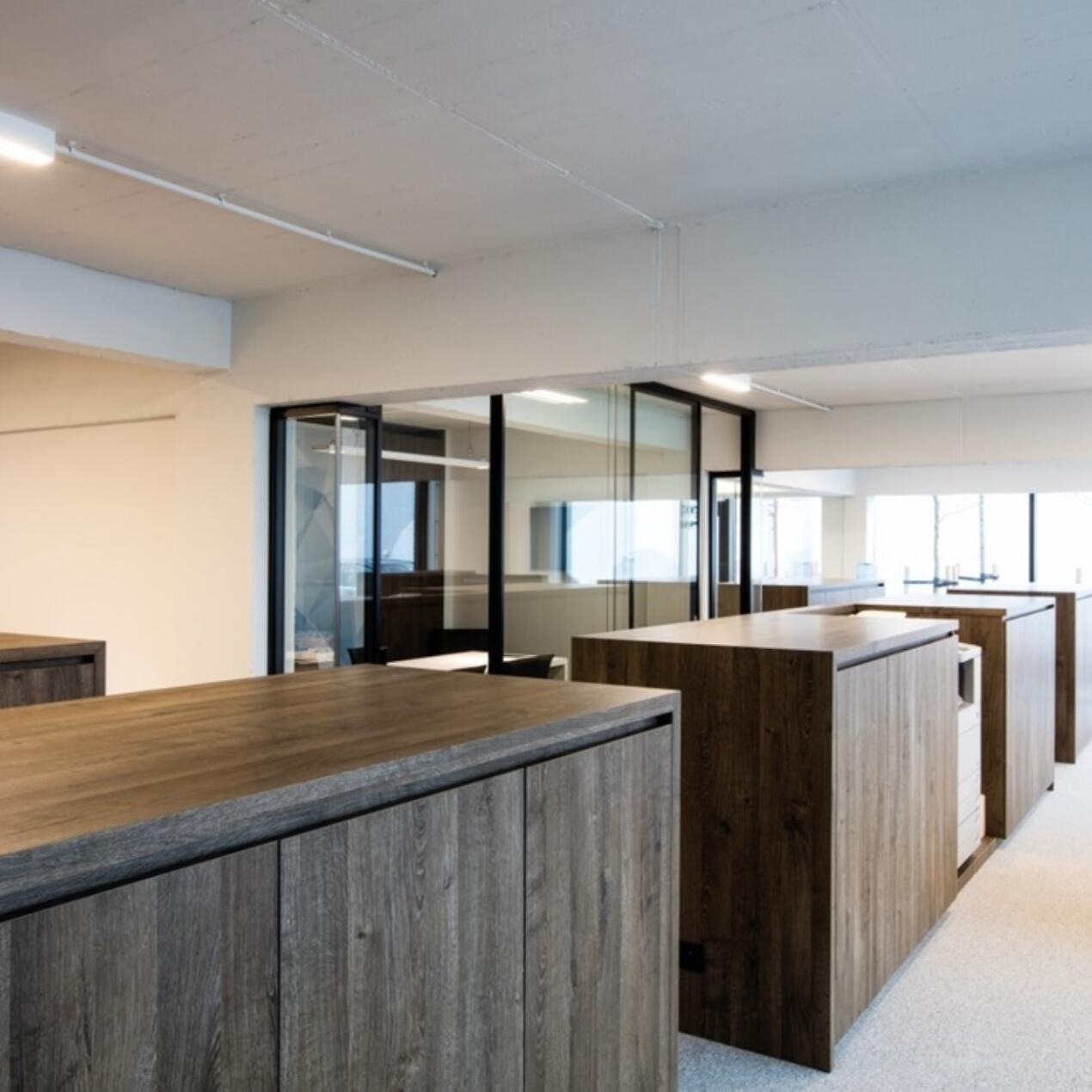 ROYAL OAK DARK BROWN