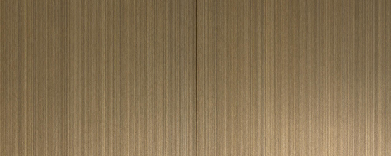 Oil Rubbed Brass (pozor podélná spára v šířce 610 mm)