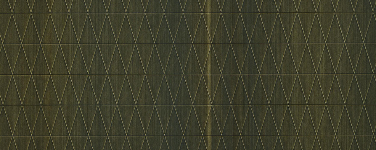 Brass Diamond Antique (vertical joint)